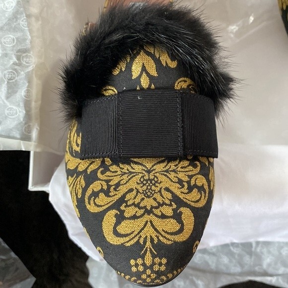 NIB Tabitha Simmons Anya fur mules with black and gold damask fabric Size EU35 - Picture 4 of 8